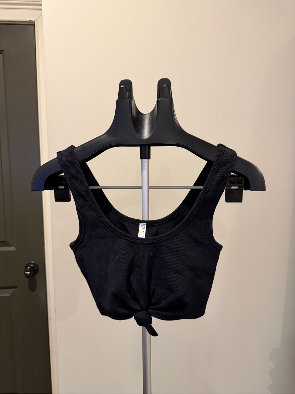 Free People FP Movement Black Blue Knot Front Crop Tank Top Size Medium